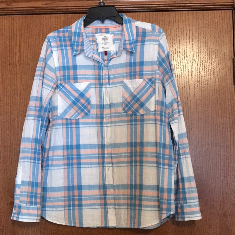Linen plaid button down